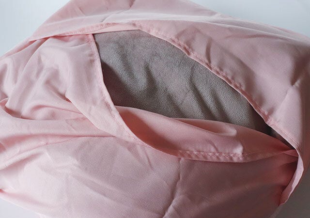 ダイソー　サンリオグッズ　マイメロディ　クッションカバー