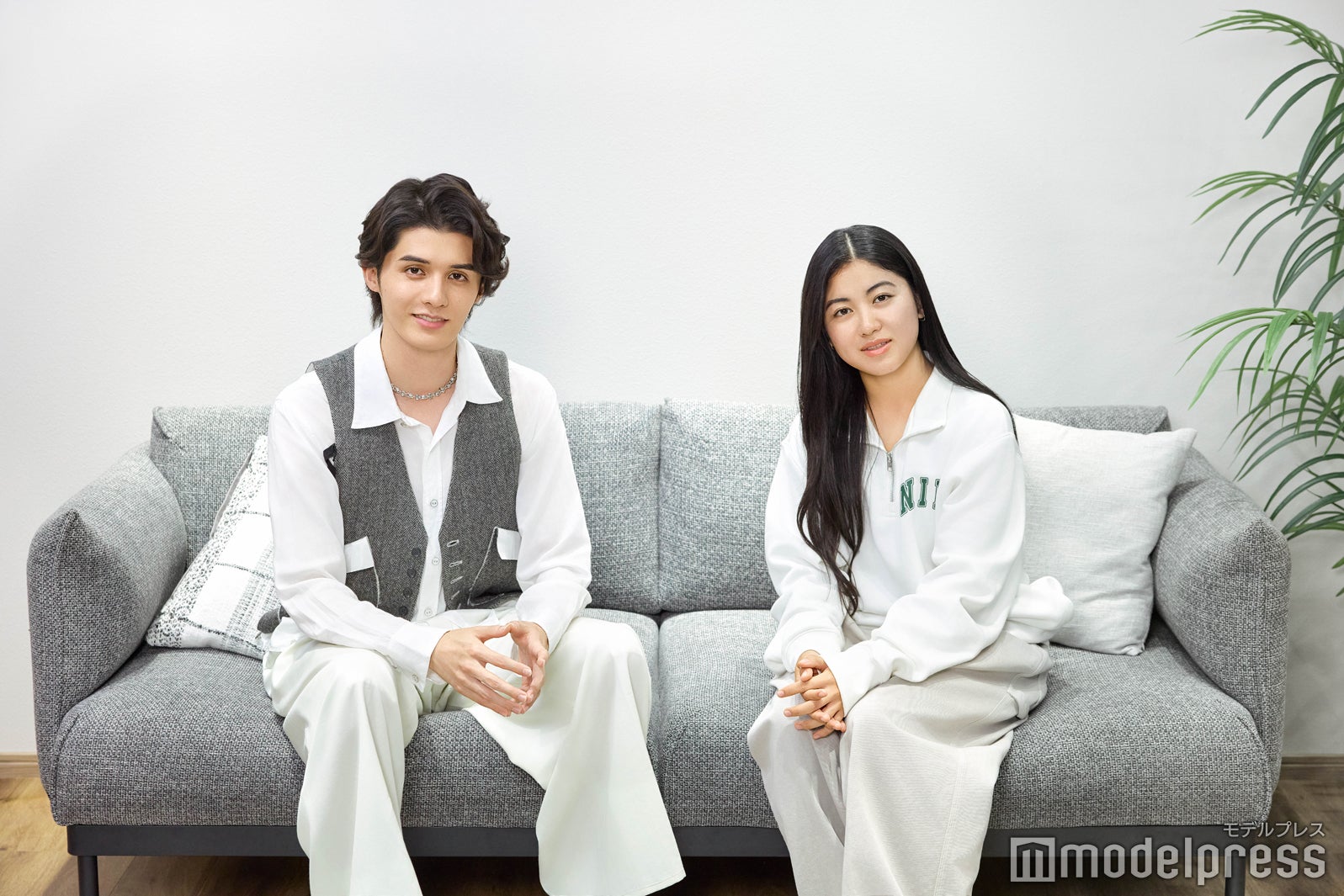 （C）モデルプレス