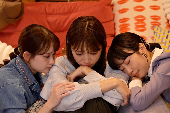 畑芽育、川口春奈、木南晴夏「9ボーダー」第9話より(C)TBS