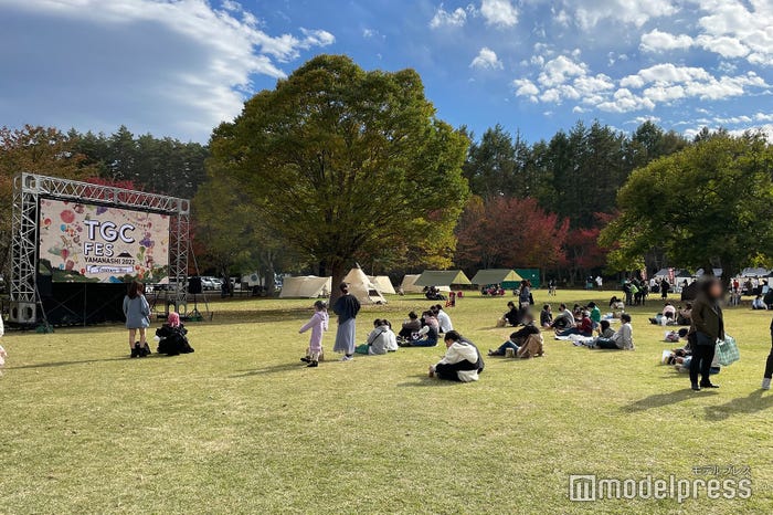 「TGC FES YAMANASHI 2022」グリーンエリアの様子(C)モデルプレス