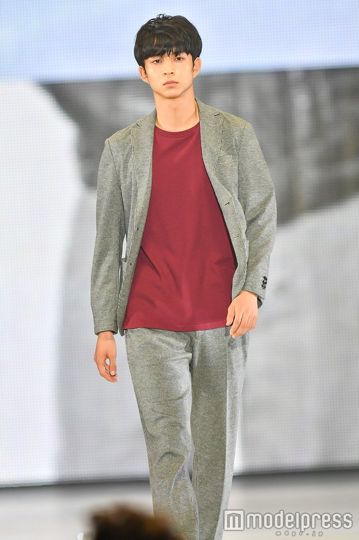 鈴木仁(C)モデルプレス