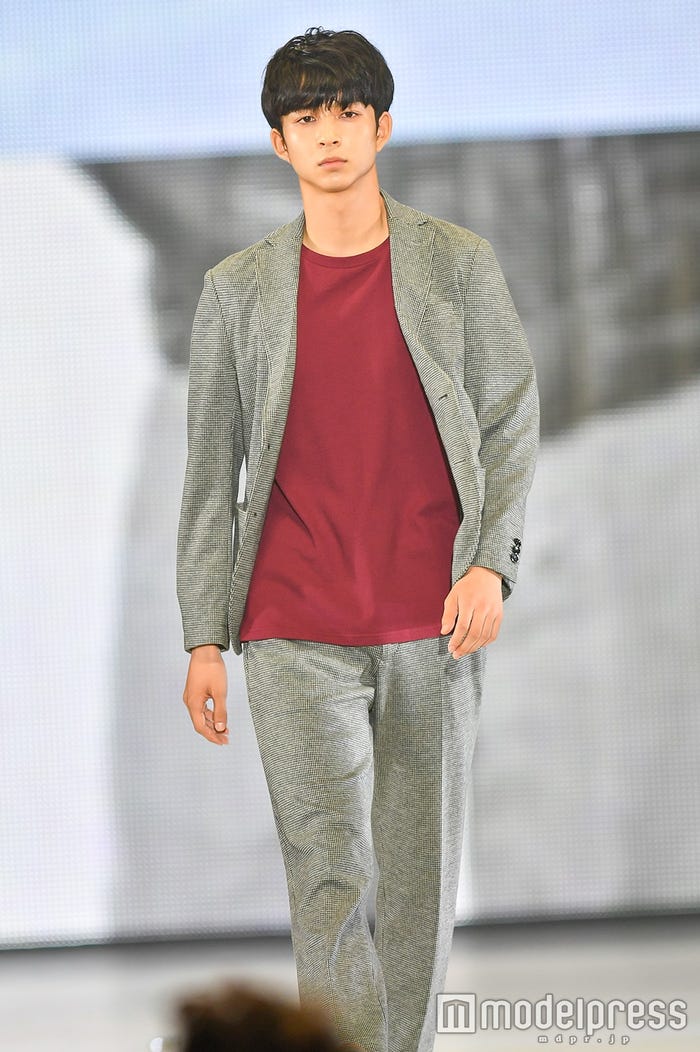 鈴木仁(C)モデルプレス