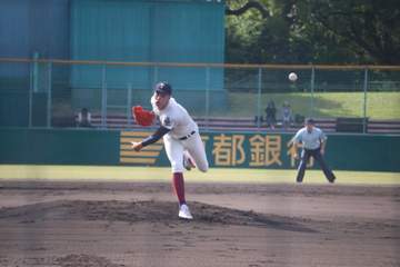 大阪桐蔭が圧勝発進！来秋ドラフト候補左腕の川本晴大が自己最速タイ154キロ！8回2安打無失点 打線は龍谷大平安に12安打浴びせる 秋季近畿大会