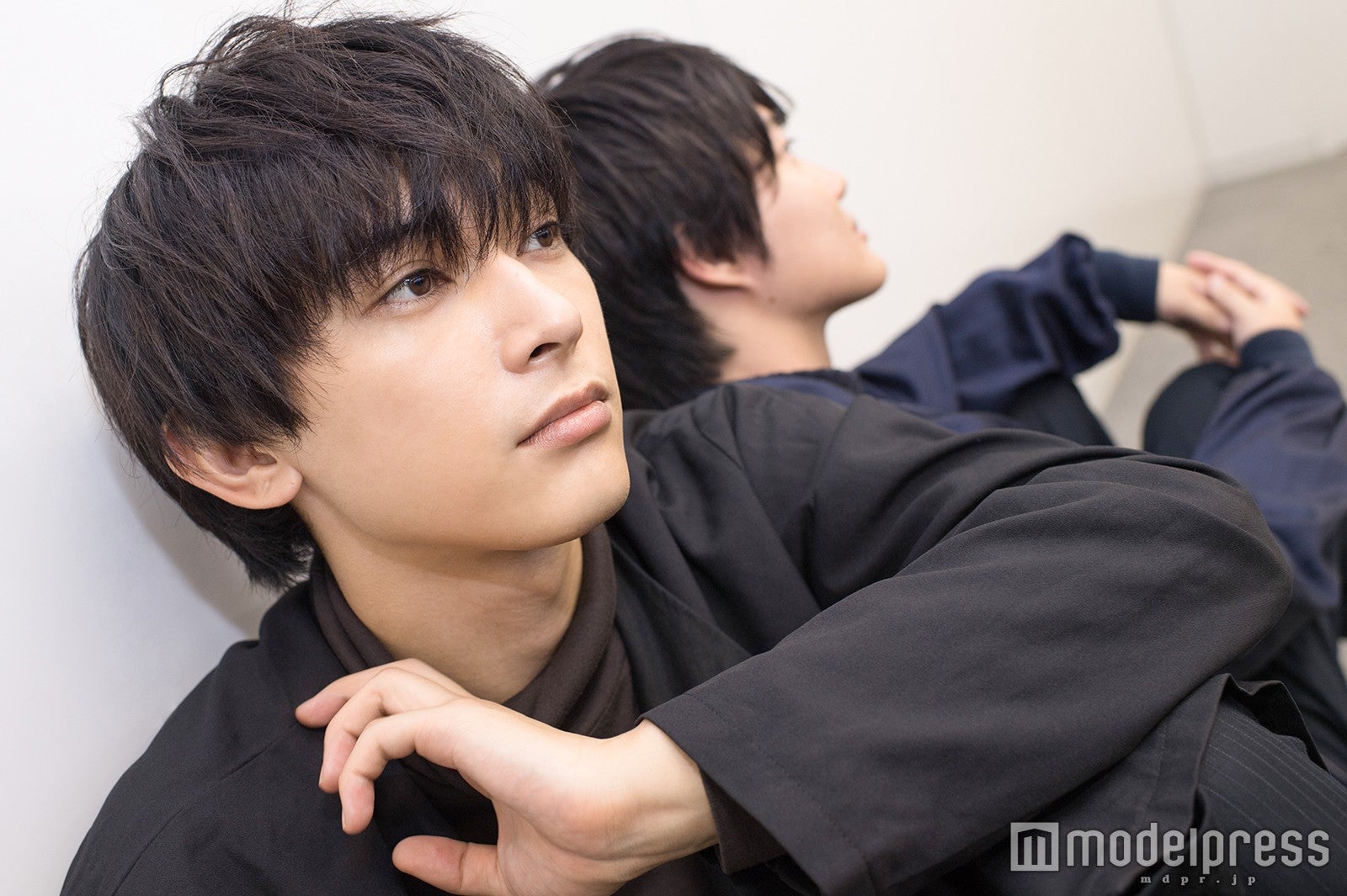 吉沢亮、神木隆之介（C）モデルプレス