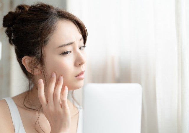 心理テスト 鏡でチェック ニキビができた位置でわかる あなたの 恋愛偏差値 モデルプレス