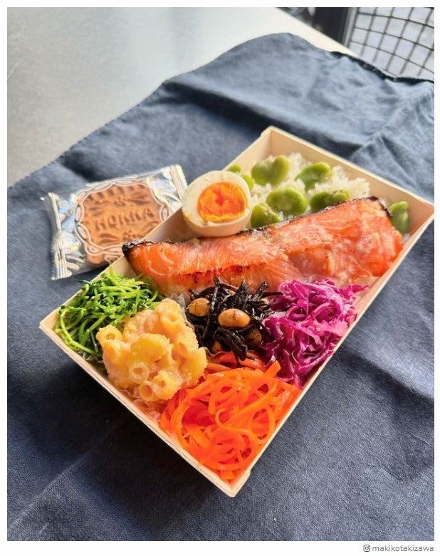 滝沢眞規子Instagramより