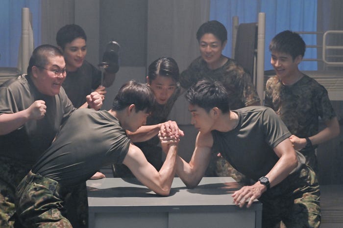 「テッパチ!」第4話より(C)フジテレビ