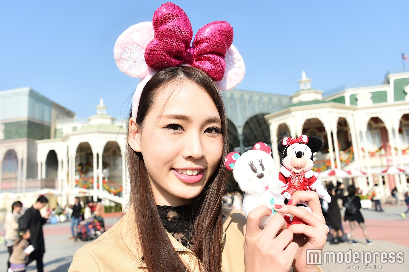 モデル：李璃（C）モデルプレス