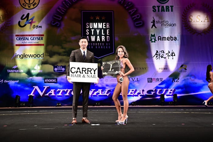 金子賢、ビキニモデル部門優勝・栗田佳苗さん(提供写真)