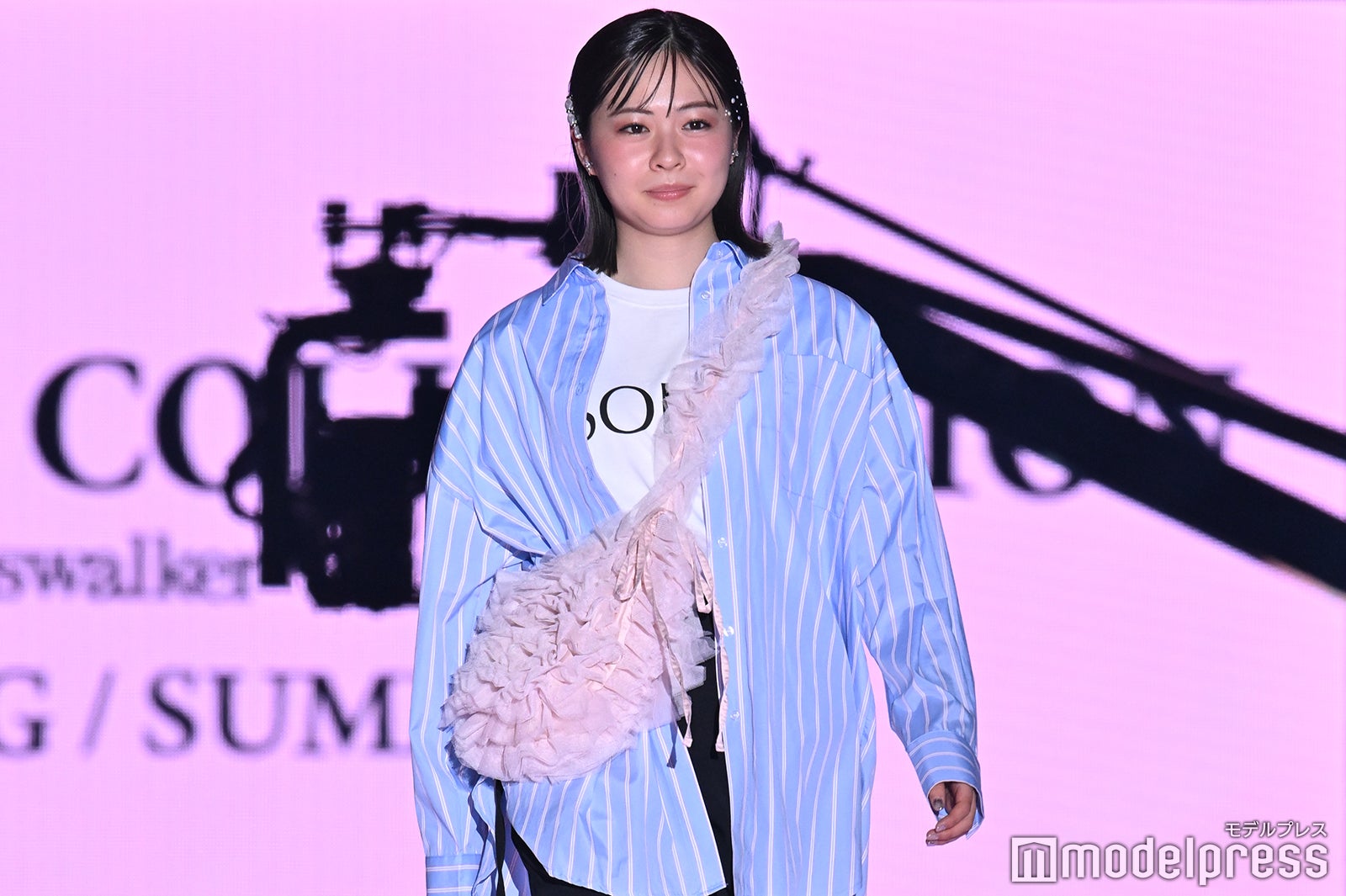 （C）モデルプレス