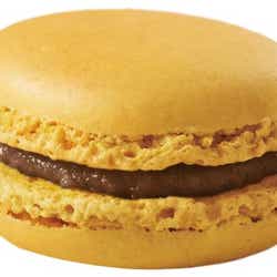 モデルプレス - マックカフェ、マカロン新作“ショコラオレンジ味”仲間入り