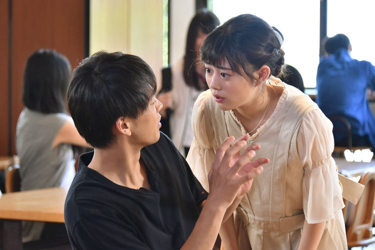 カホコ 高畑充希 初 竹内涼真 に急接近 涙のワケとは 過保護のカホコ 第2話あらすじ モデルプレス カホコ 高畑充希 初 竹内涼真 に急接近 涙のワケとは 過保護のカホコ 第2話あらすじ モデルプレス