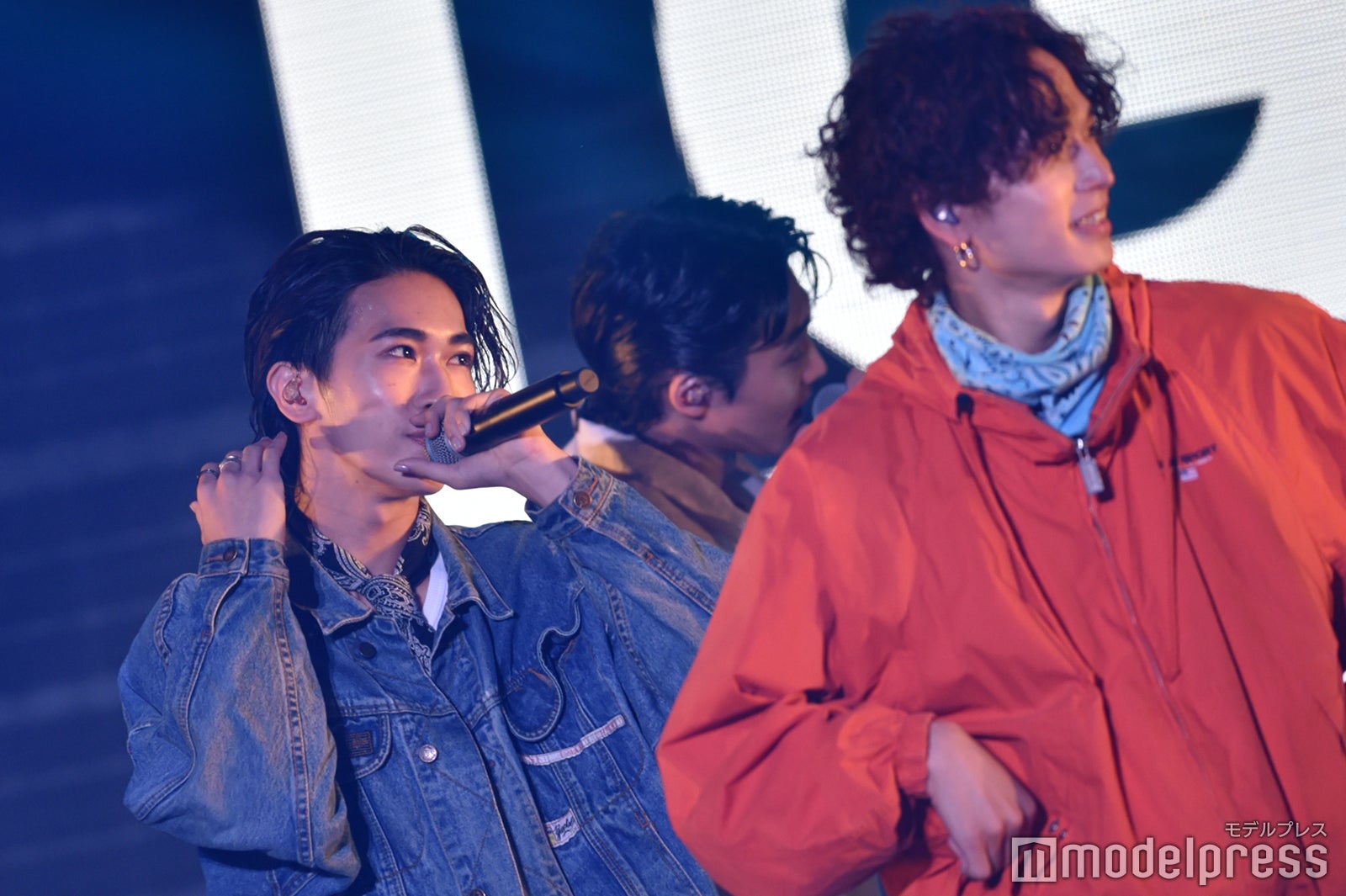 福澤希空、鈴木曉（C）モデルプレス