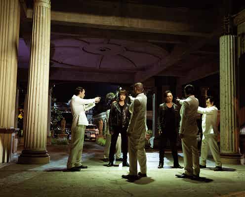 EXILE TAKAHIRO&三代目JSB登坂広臣、銃口向けられ絶体絶命!?「HiGH&LOW」雨宮三兄弟の秘密に迫る