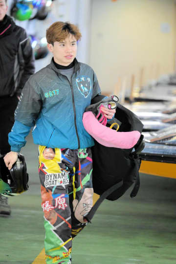 【ボート】児島G1 地元周年初出場の藤原碧生が6コースまくりで白星発進