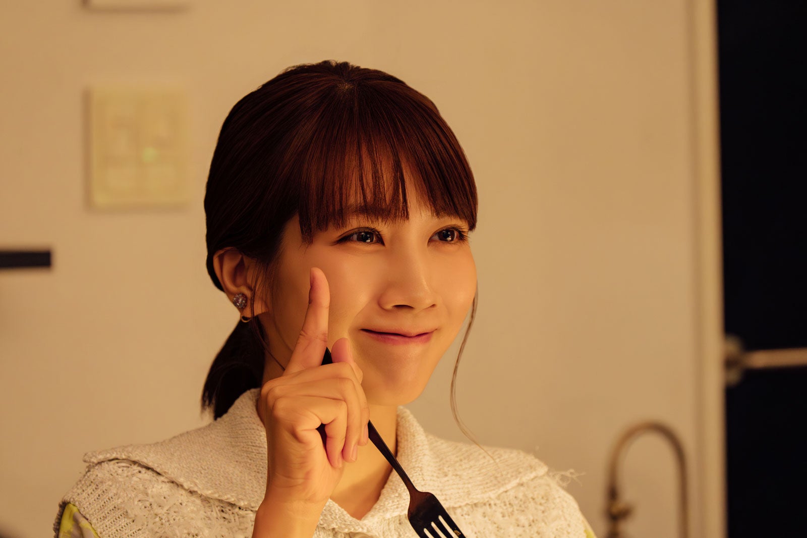 松本穂香／場面写真より（C）ABCテレビ・ストームレーベルズ