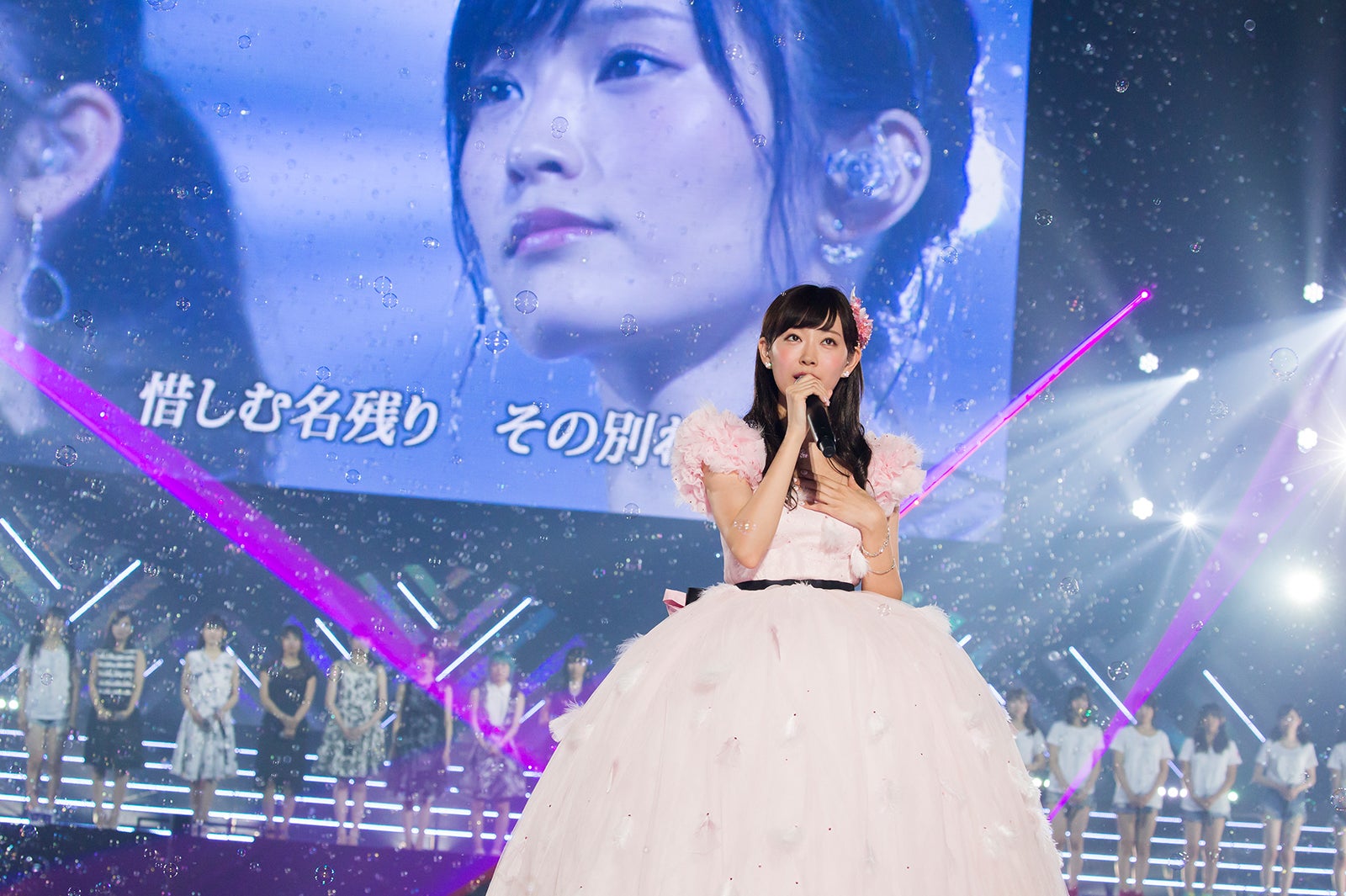 卒業の渡辺美優紀のために山本彩が作曲 さやみる コンビに会場感動へ モデルプレス 卒業の渡辺美優紀のために山本彩が作曲 さやみる コンビに会場感動へ モデルプレス