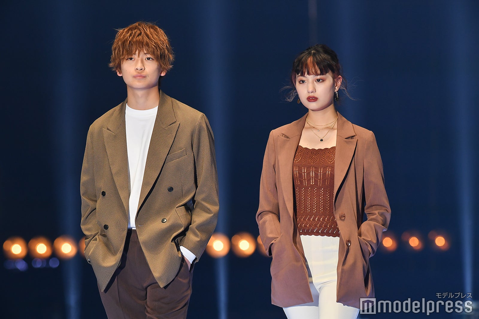 高橋文哉、鶴嶋乃愛（C）モデルプレス