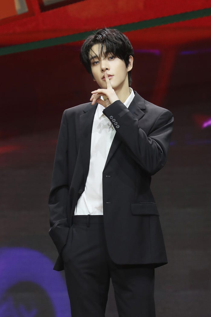 JAKE(ジェイク)(P)&(C)BELIFT LAB Inc.