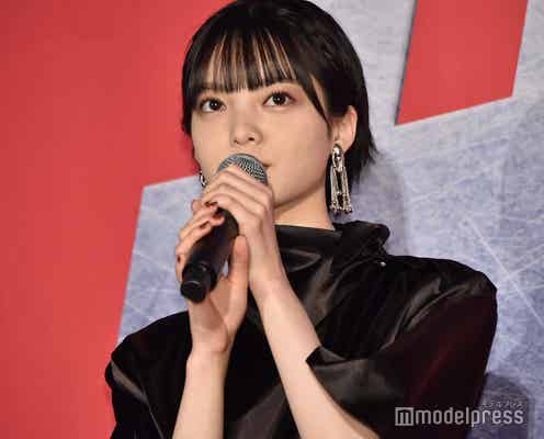 平手友梨奈、V6岡田准一から誕生日にプロテイン贈られる “弟子入り”で現場での対応に変化も?<ザ・ファブル 殺さない殺し屋>