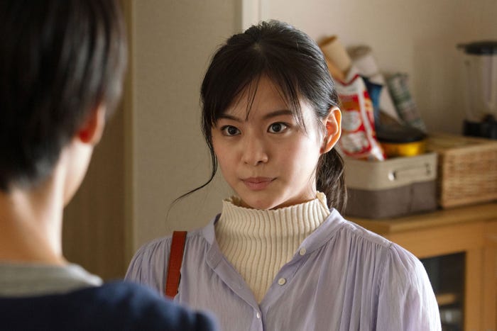 永瀬莉子(C)2022 山本中学・少年画報社/「左様なら今晩は」製作委員会