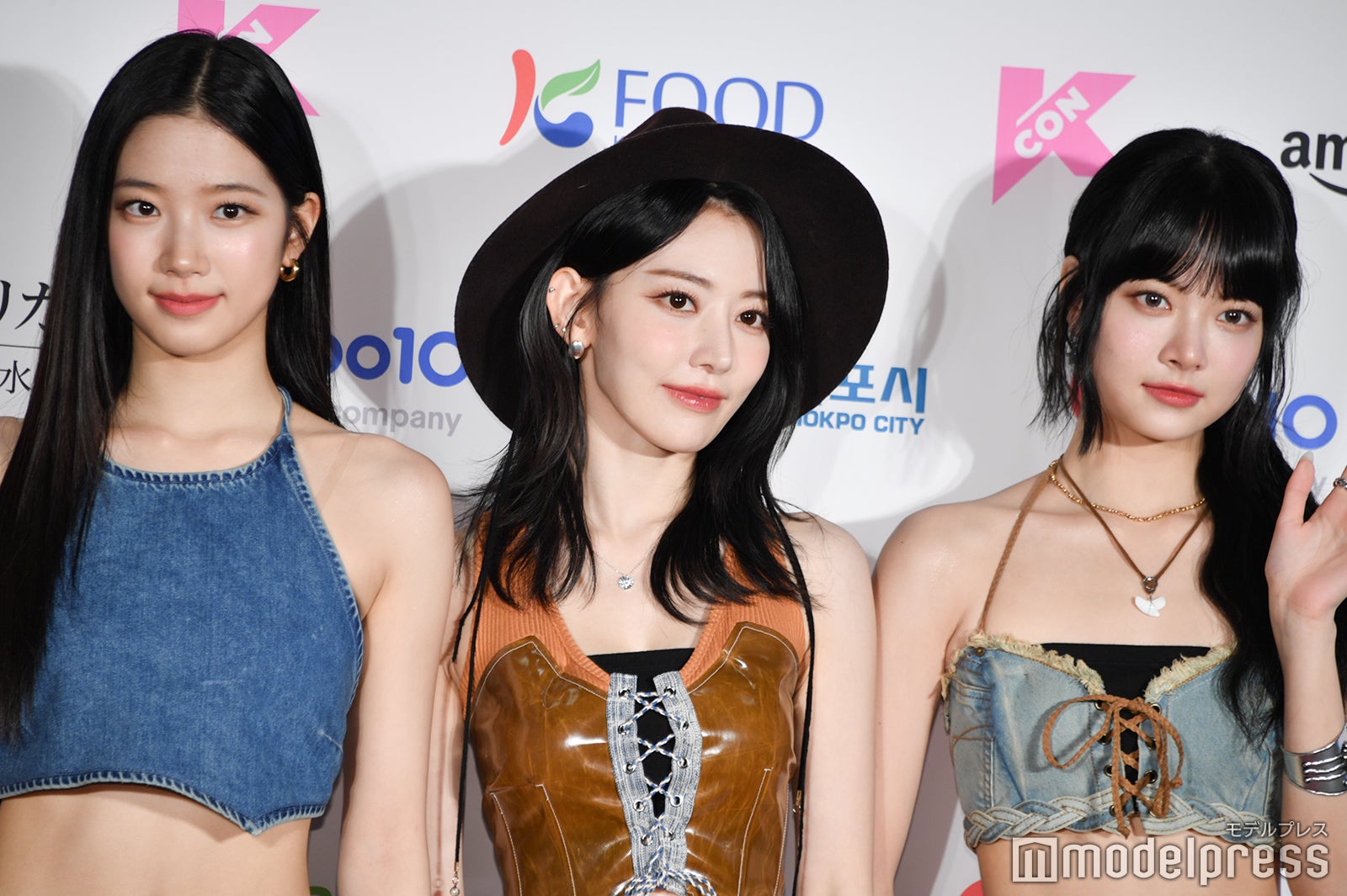 カズハ、サクラ（宮脇咲良）、ウンチェ（C）モデルプレス（C）モデルプレス