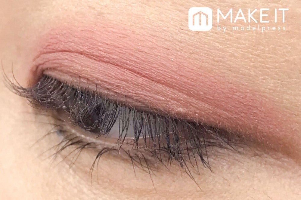 ADDICTION／ザ アイシャドウ／141 Strawberry Moon 使用 (C)メイクイット