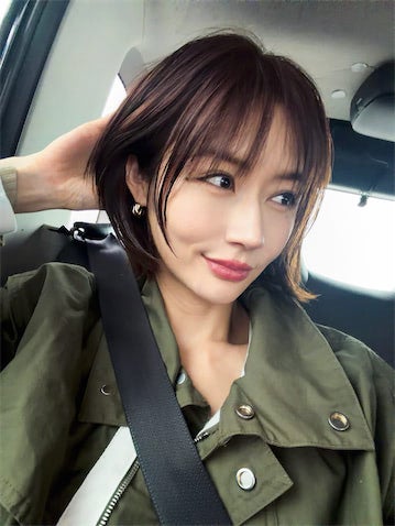 宮崎麗果、前髪カットで"イメチェン"姿公開「とってもお綺麗でcute」「憧れです」