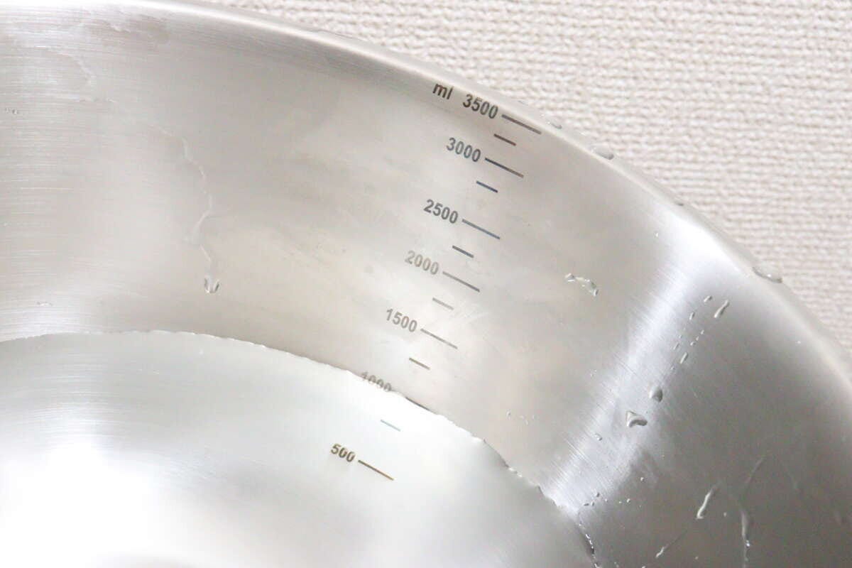ステンレスボウル　目盛り