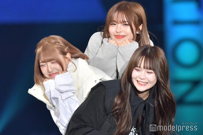 MINAMI、おさき、さくら(C)モデルプレス