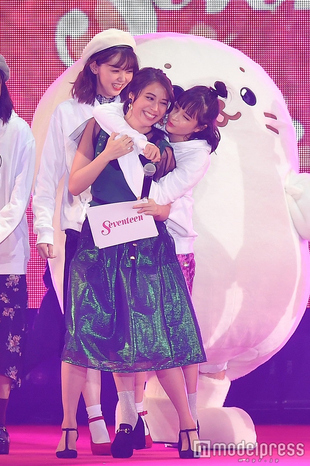 広瀬アリス、広瀬すず （C）モデルプレス