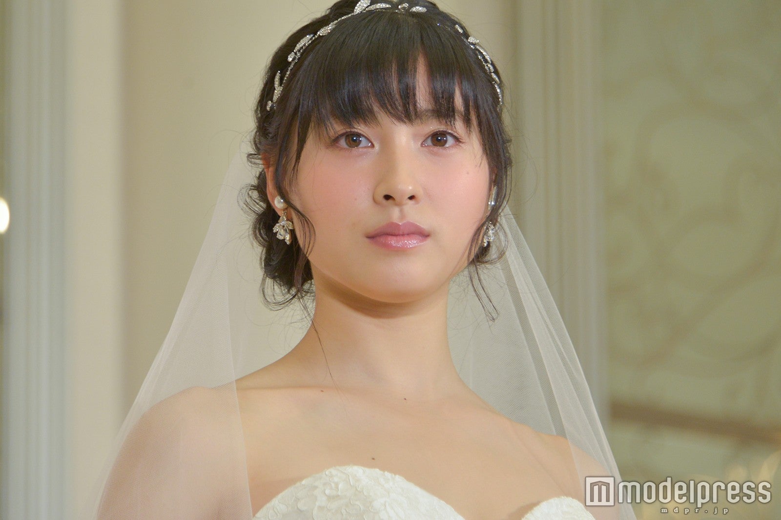 土屋太鳳（シニヨンヘア）／映画「8年越しの花嫁　奇跡の実話」公開直前イベントより：2017年11月撮影 （C）モデルプレス