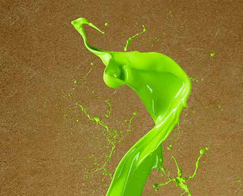 六本木で「呑むアート展」陶芸家の作品でお酒を楽しむ体験型アート展