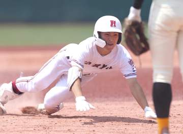 広陵 4強進出4連覇あと2勝！2-3の九回2死から崇徳に逆転星 曽根2点三塁打「自分が決めてやるという気持ちだった」