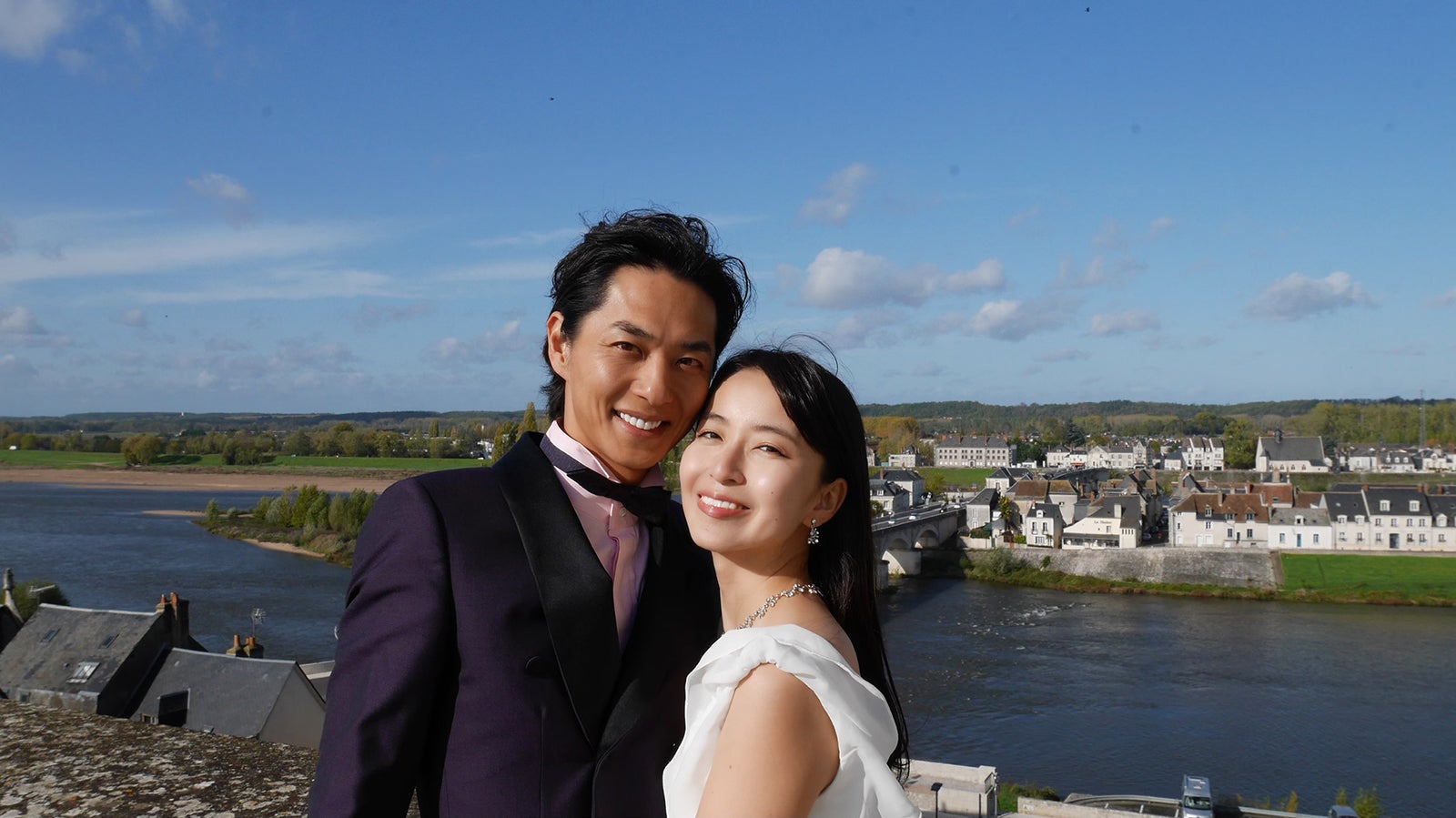 友永真也、岩間恵（提供写真）