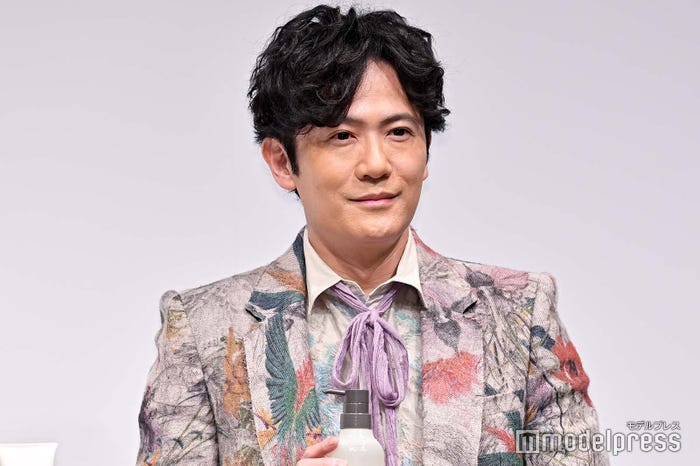 稲垣吾郎(C)モデルプレス