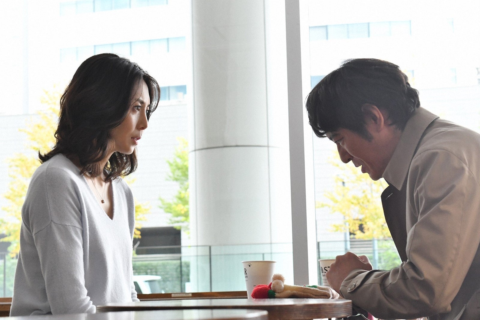 松嶋菜々子、田中直樹「砂の塔～知りすぎた隣人」第6話・場面カット（C）TBS