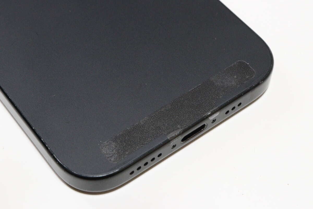 ダイソーのストラップホールシート2P