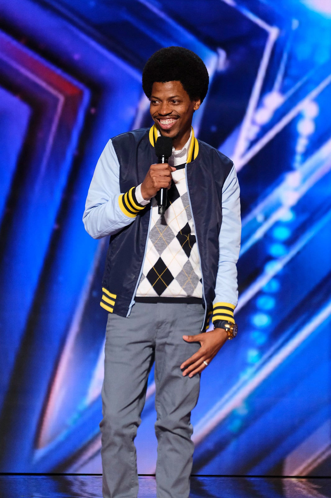 Mike E. Winfield（C）2021 Simco Ltd. and FremantleMedia North America, Inc. ALL RIGHTS RESERVED