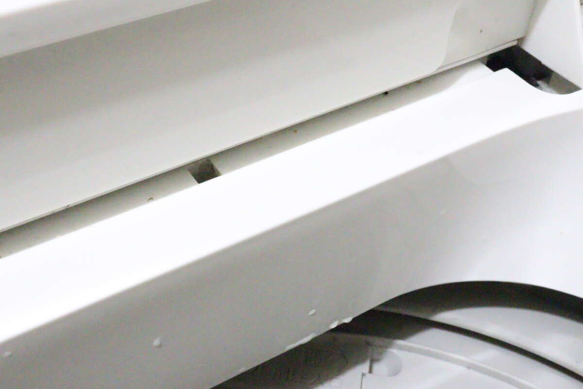 隙間に溜まった汚れ