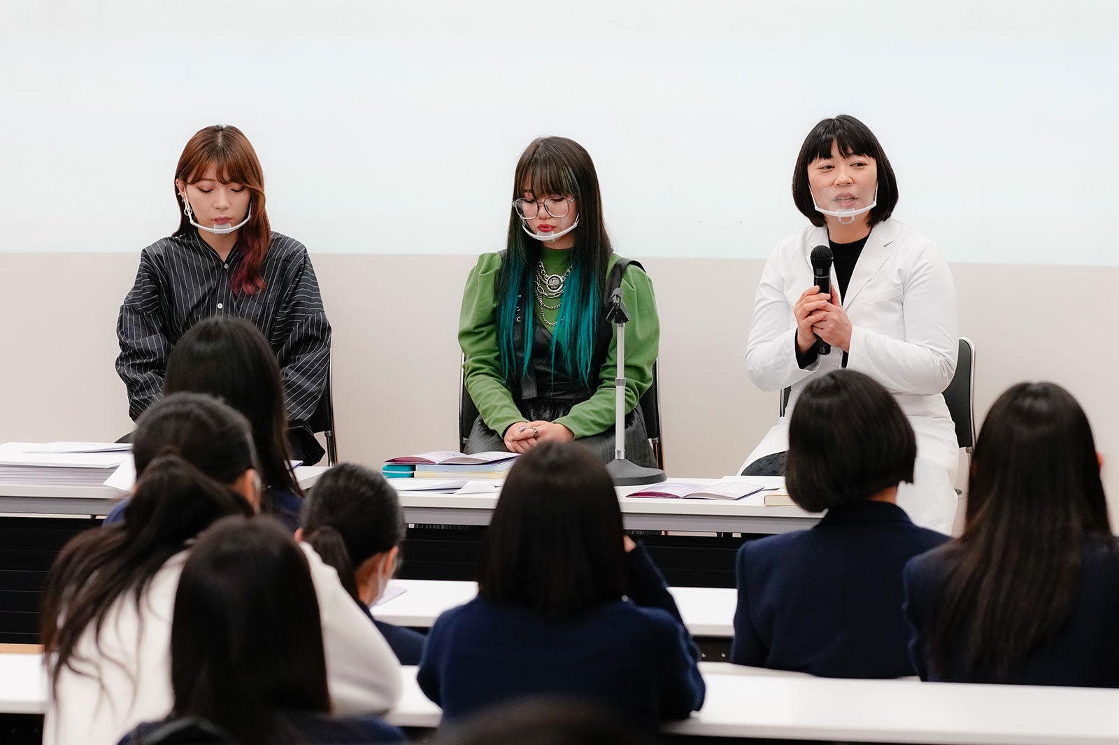 辻愛沙子氏、ひかりんちょ、高橋幸子氏（提供写真）