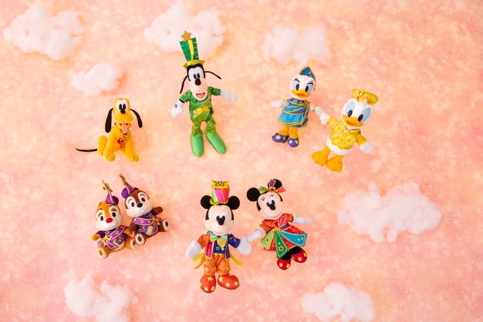 ぬいぐるみバッジ各2,600円ぬいぐるみバッジ(プルート)2,400円ぬいぐるみバッジセット3,600円(チップとデール)(C)Disney