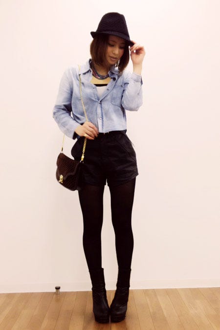 テーマ「モードカジュアル」