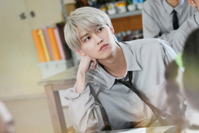 白岩瑠姫(C)2023『夜が明けたら、いちばんに君に会いにいく』製作委員会