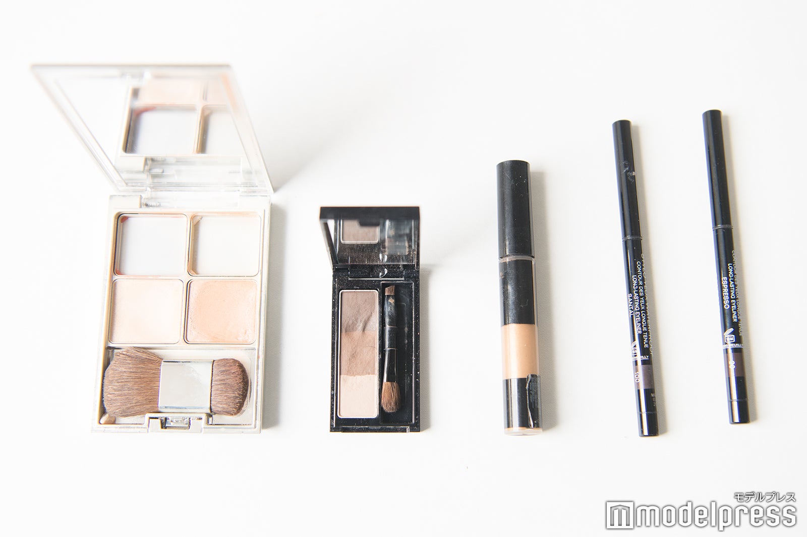 小澤陽子アナウンサーの愛用コスメ（C）モデルプレス