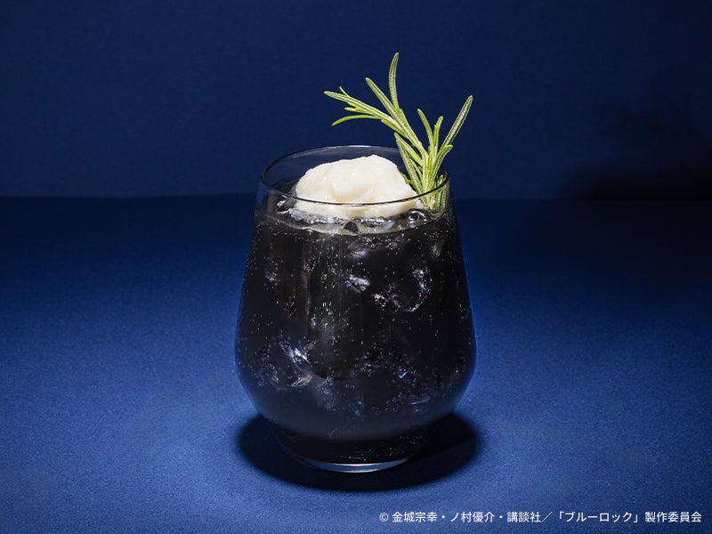 【凧誠士郎】ブラックレモンソーダ　税込990円（C）金城宗幸・ノ村優介・講談社／「ブルーロック」製作委員会