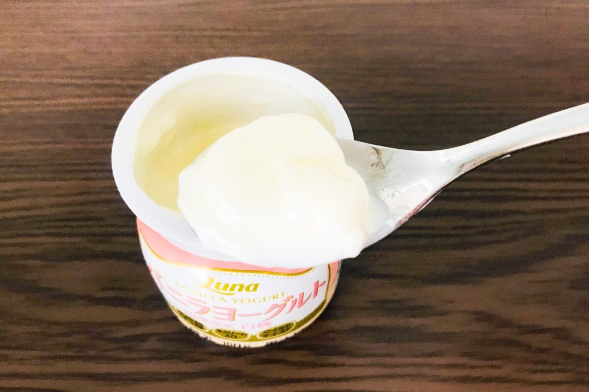 バニラヨーグルト
