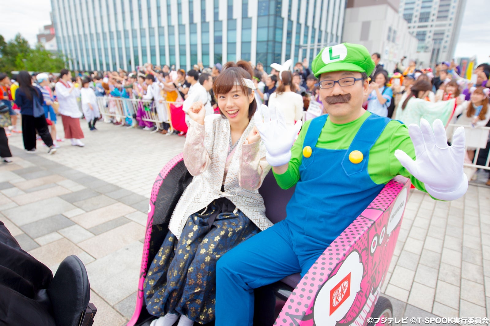 生野陽子らフジ女子アナも仮装で魅了 エビ中 超特急 ピコ太郎 ハロウィンパレードに豪華集結 モデルプレス 生野陽子らフジ女子アナも仮装で魅了 エビ中 超特急 ピコ太郎 ハロウィンパレードに豪華集結 モデルプレス