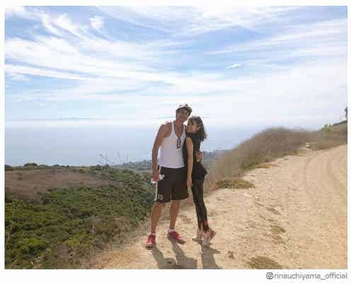 吉田栄作&内山理名、結婚を発表 密着2ショット公開<コメント全文>