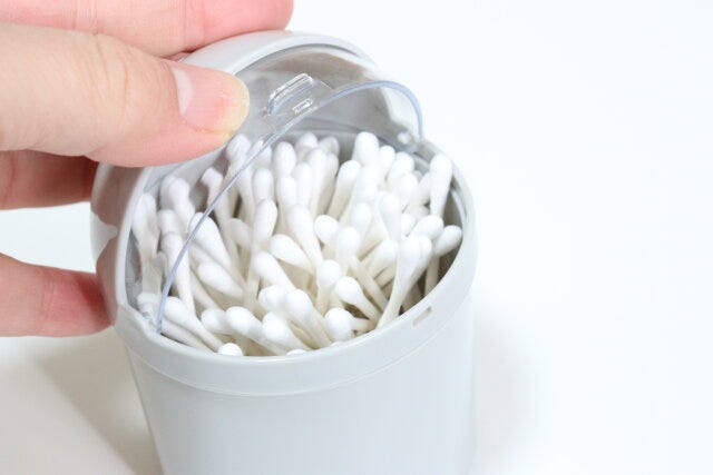 セリアの紙軸白綿棒100本 セリアの紙軸白綿棒100本